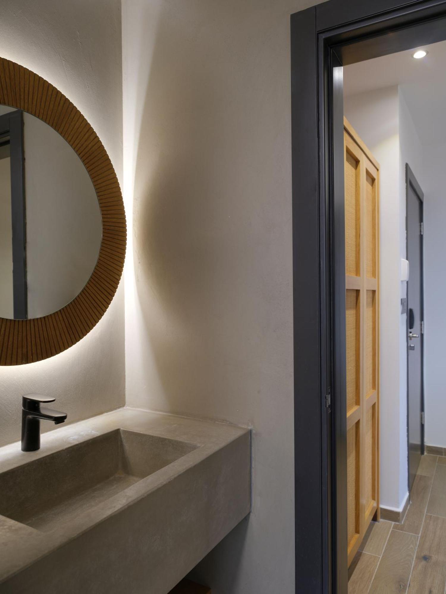 Hotel Be Batroûn Zewnętrze zdjęcie